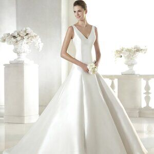 San Patrick by Pronovias Wedding Dress Shirley